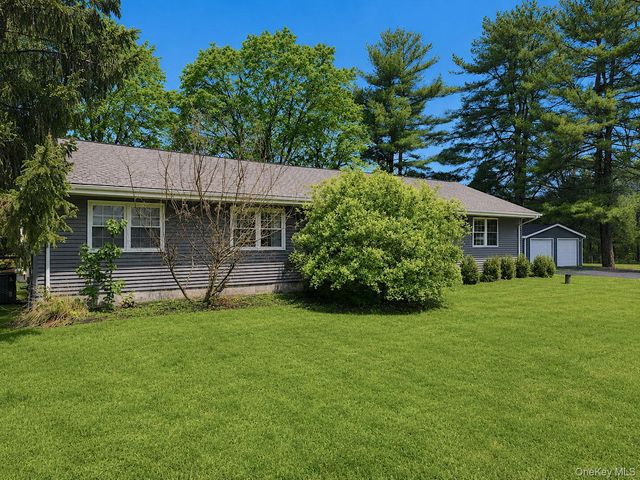58 Salisbury Turnpike, Rhinebeck, NY 12572