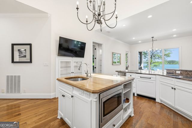 124 Lake Ridge Road, Eatonton, GA 31024