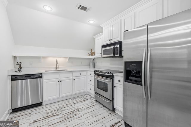 124 Lake Ridge Road, Eatonton, GA 31024
