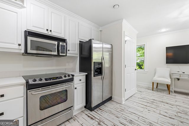 124 Lake Ridge Road, Eatonton, GA 31024
