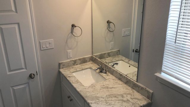 9218 Nyssa Avenue A, Houston, TX 77078