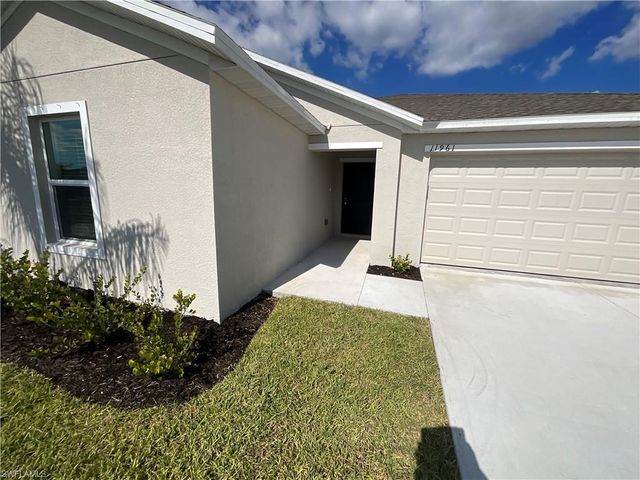 11961 Savanna Lakes BLVD, Lehigh Acres, FL 33974