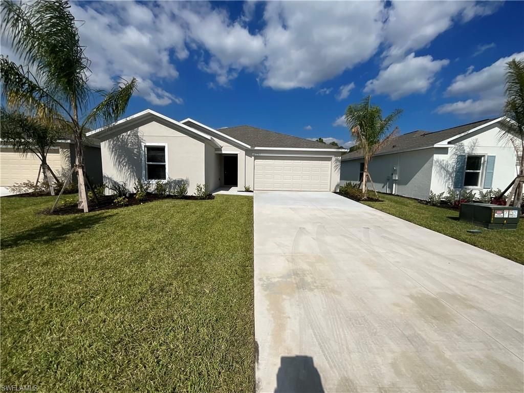 11961 Savanna Lakes BLVD, Lehigh Acres, FL 33974