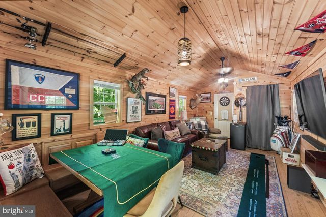 9900 LAKE OCCOQUAN DR, Manassas, VA 20111