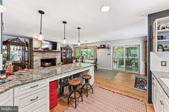 9900 LAKE OCCOQUAN DR, Manassas, VA 20111