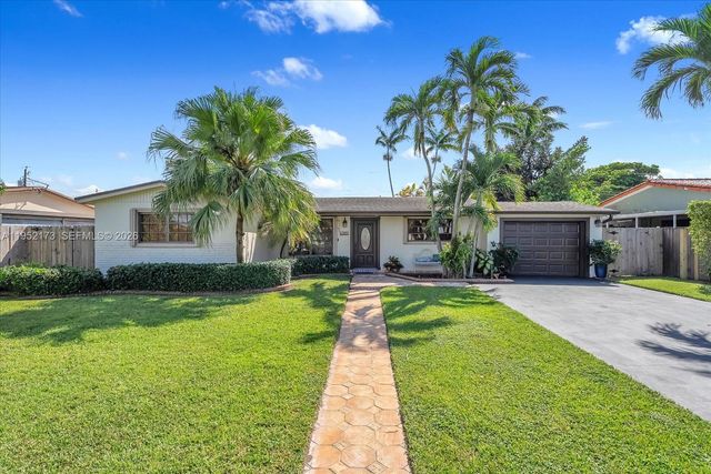 1300 W 77th St, Hialeah, FL 33014