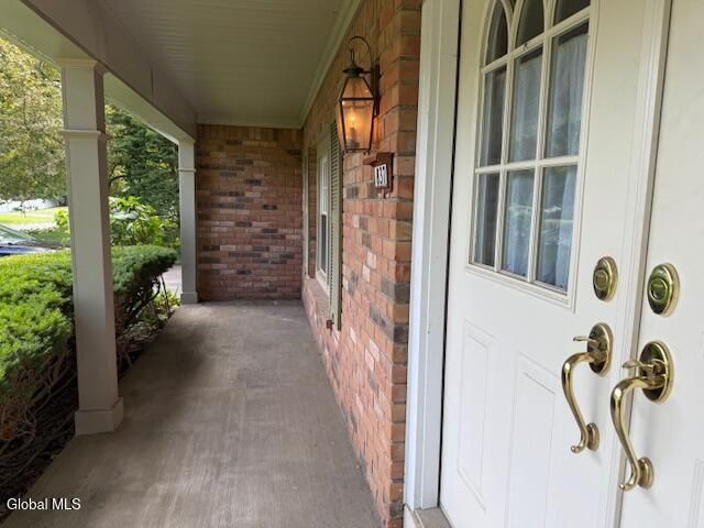 837 Worcester Drive, Niskayuna, NY 12309
