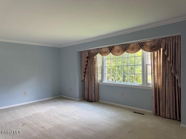 837 Worcester Drive, Niskayuna, NY 12309