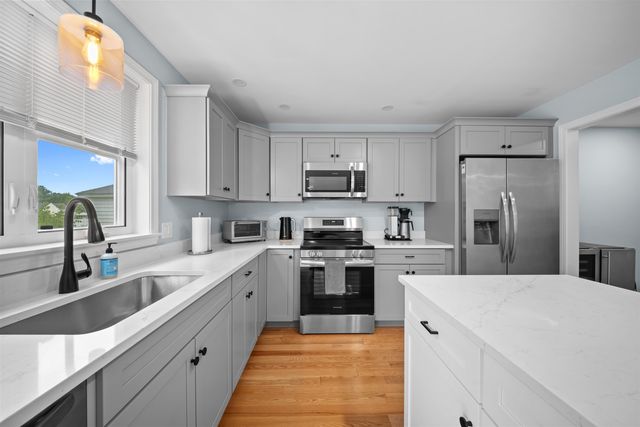 279 N Main Street, Rochester, NH 03867