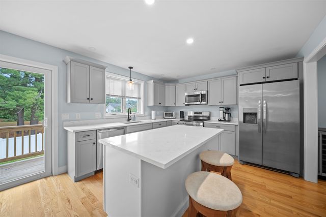 279 N Main Street, Rochester, NH 03867