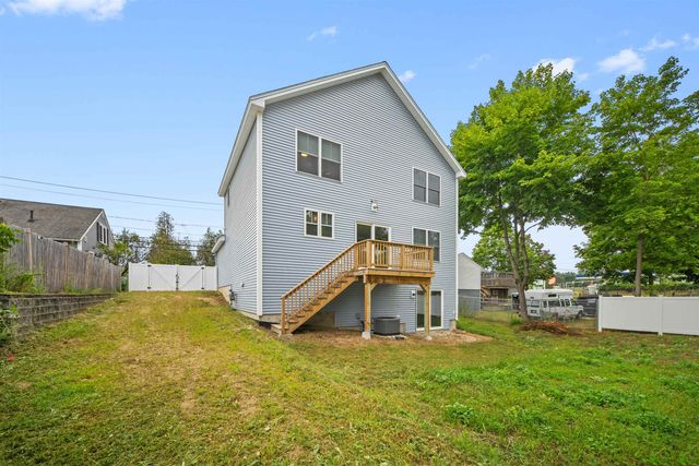 279 N Main Street, Rochester, NH 03867