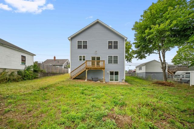 279 N Main Street, Rochester, NH 03867