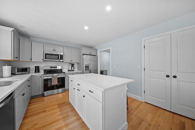 279 N Main Street, Rochester, NH 03867