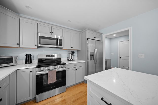 279 N Main Street, Rochester, NH 03867