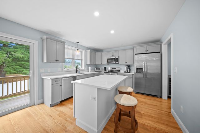 279 N Main Street, Rochester, NH 03867