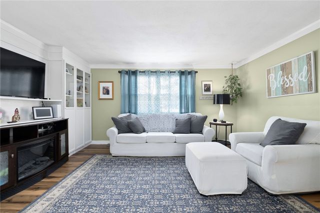 110 Tiernan Avenue, Warwick, RI 02886