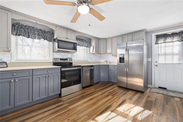 110 Tiernan Avenue, Warwick, RI 02886