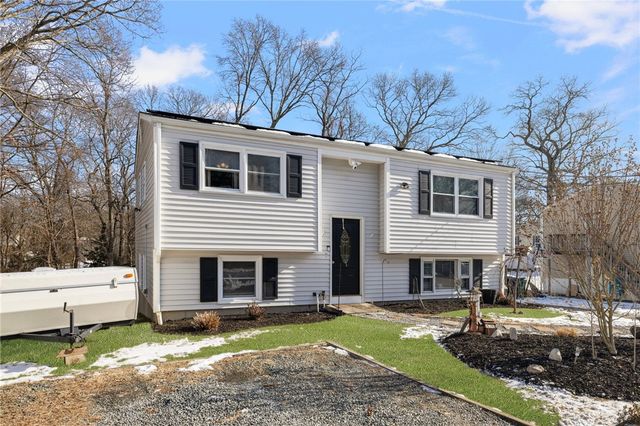 110 Tiernan Avenue, Warwick, RI 02886