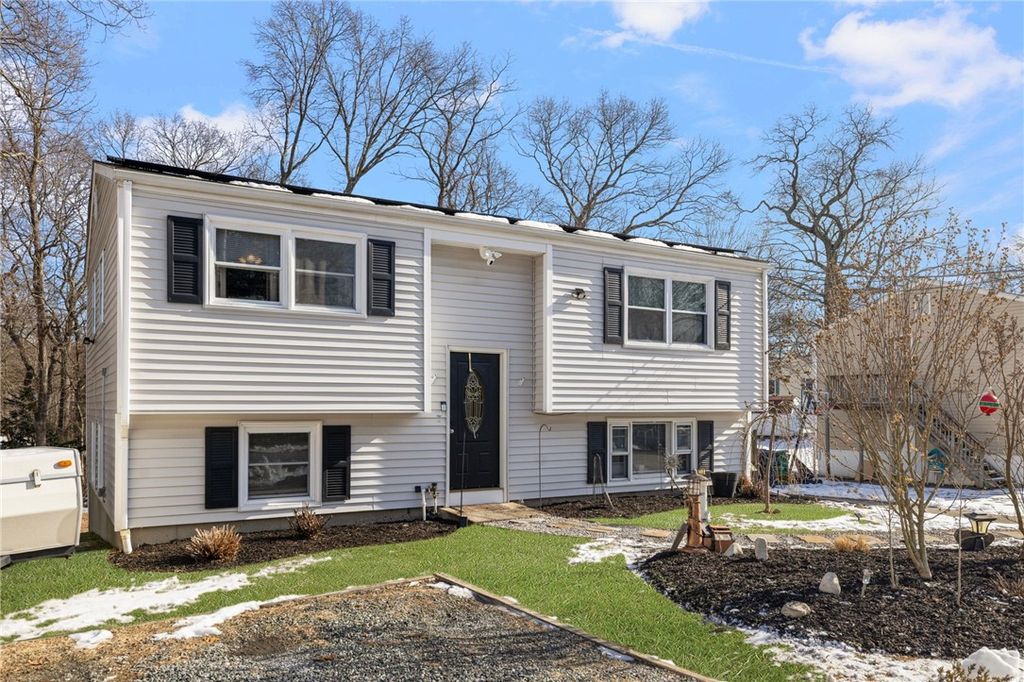 110 Tiernan Avenue, Warwick, RI 02886