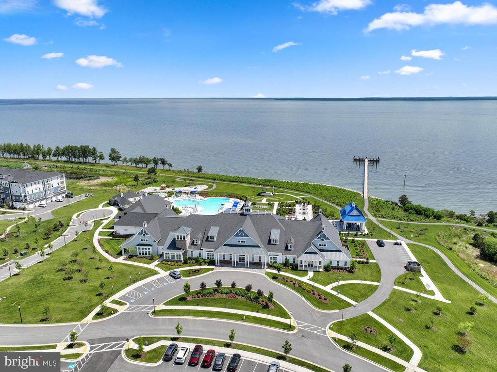 Image 44 of property listing at 111 MARSHGRASS WAY #21, Chester, MD 21619