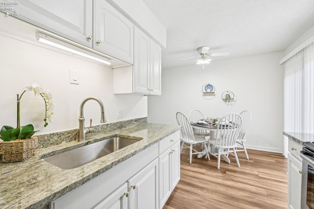 342 Saint Andrews Drive, Dublin, OH 43017