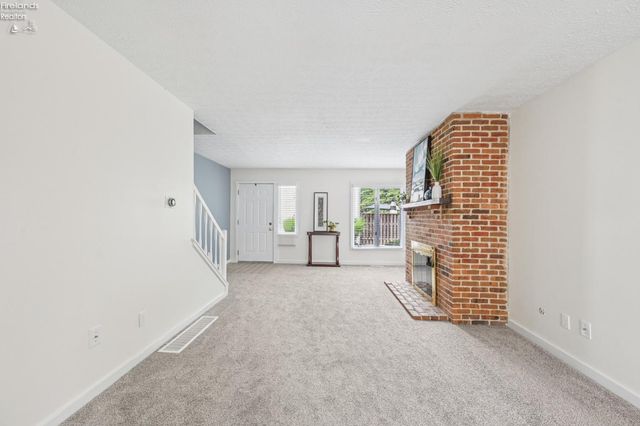 342 Saint Andrews Drive, Dublin, OH 43017