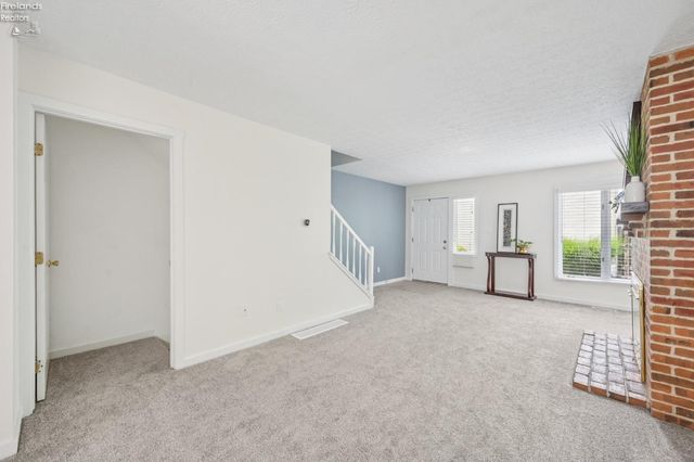 342 Saint Andrews Drive, Dublin, OH 43017