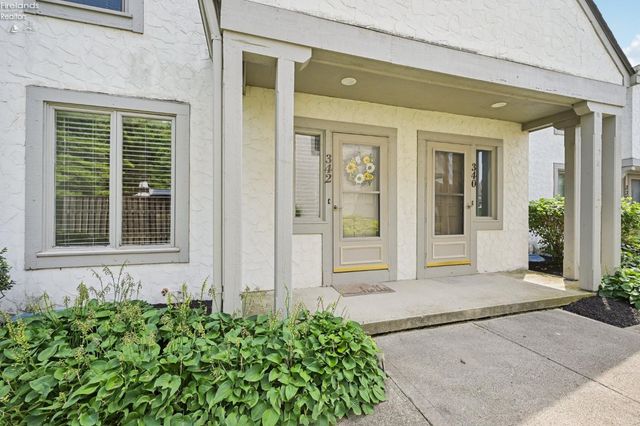 342 Saint Andrews Drive, Dublin, OH 43017