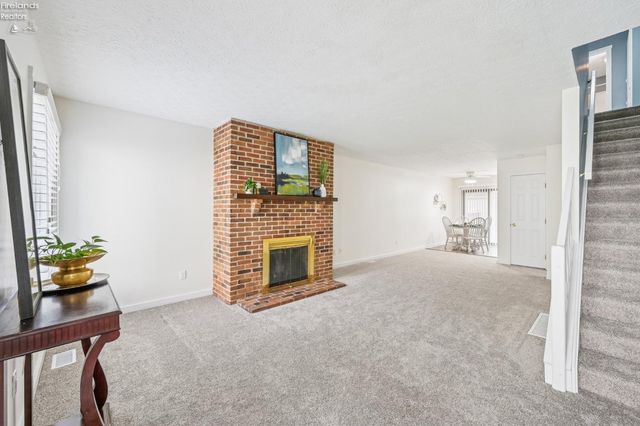 342 Saint Andrews Drive, Dublin, OH 43017