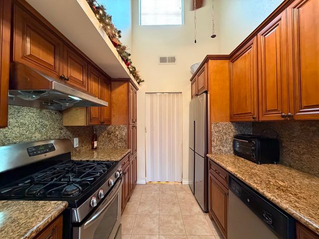 1015 Arcadia Avenue 12, Arcadia, CA 91007