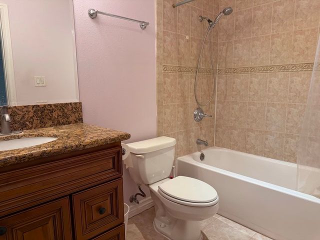 1015 Arcadia Avenue 12, Arcadia, CA 91007