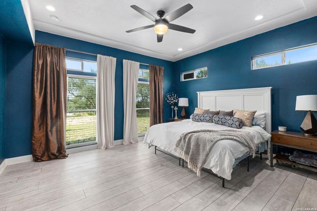 109 Pond View Ct, Spring Branch, TX 78070