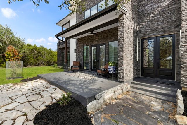 109 Pond View Ct, Spring Branch, TX 78070