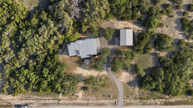 109 Pond View Ct, Spring Branch, TX 78070