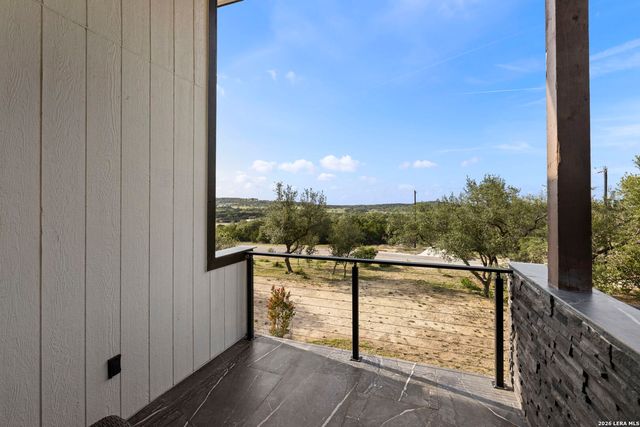 109 Pond View Ct, Spring Branch, TX 78070