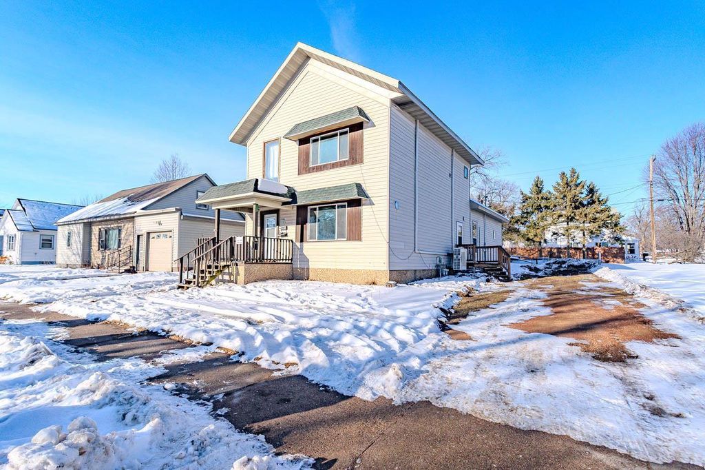 1706 E 1ST STREET, Merrill, WI 54452