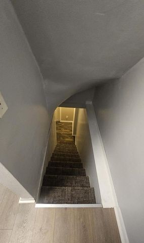 824 S 109th STREET, West Allis, WI 53214