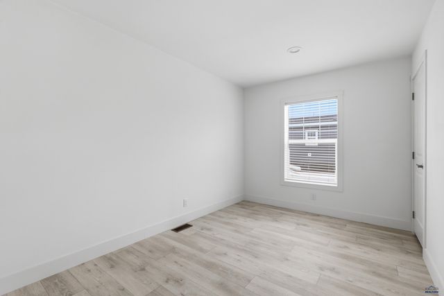 1661.127 E PHILADELPHIA, Rapid City, SD 57701
