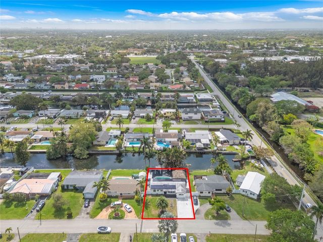 5730 SW 55th Street, Davie, FL 33314