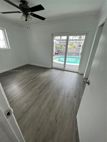 5730 SW 55th Street, Davie, FL 33314