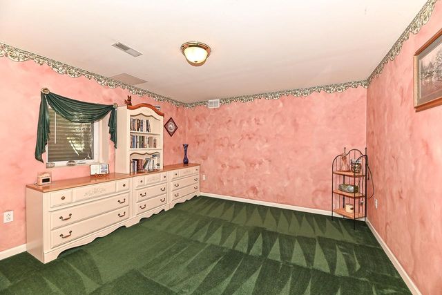 W5074 Hawk ROAD, Elkhorn, WI 53121