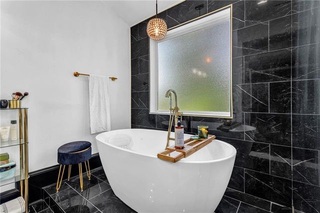 460 Felton NE Drive, Atlanta, GA 30312