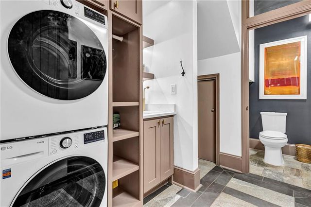 460 Felton NE Drive, Atlanta, GA 30312