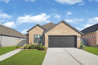 4723 Crest Hill Dr, Manvel, TX 77578