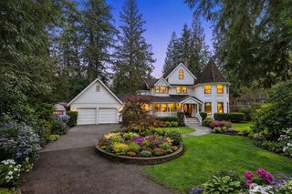 19524 230TH Avenue NE, Woodinville, WA 98077