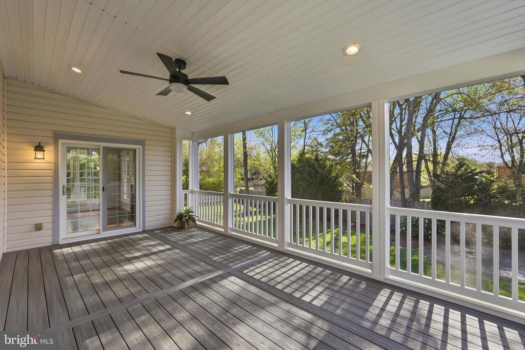 Image 14 of property listing at 3714 MONITOR PL, Olney, MD 20832