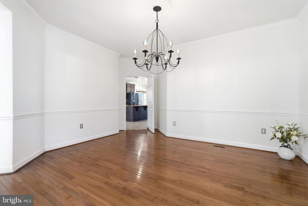 Image 15 of property listing at 3714 MONITOR PL, Olney, MD 20832