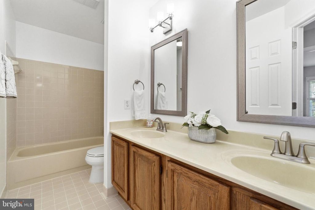 Image 29 of property listing at 3714 MONITOR PL, Olney, MD 20832