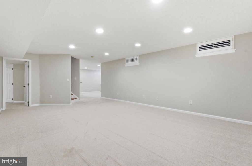 Image 33 of property listing at 3714 MONITOR PL, Olney, MD 20832