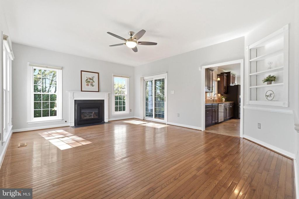 Image 7 of property listing at 3714 MONITOR PL, Olney, MD 20832